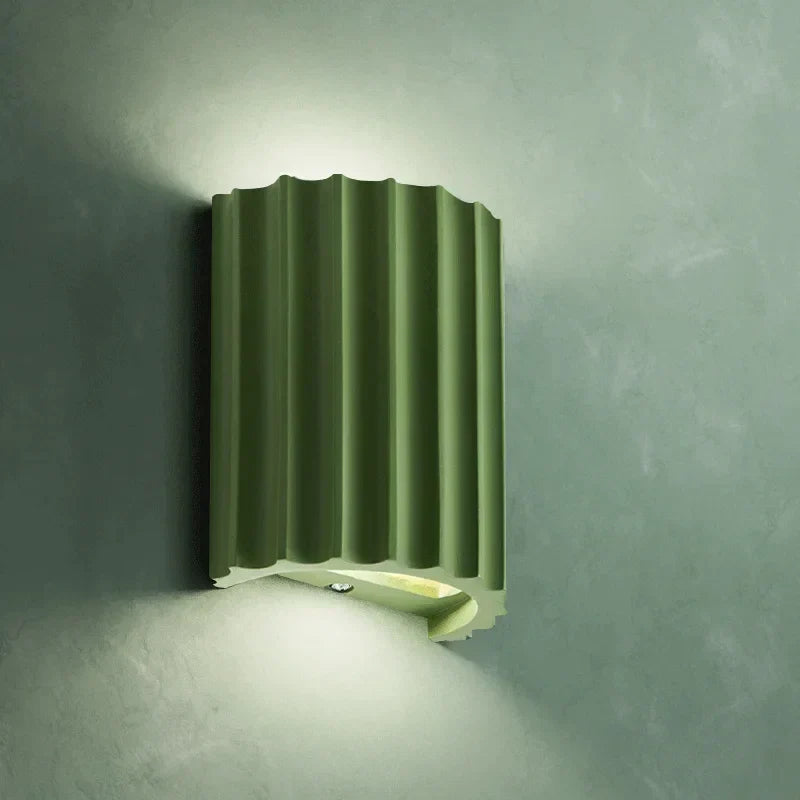 Scandinavian Ribbed Wall Light – Modern Minimalist Lighting Fixture