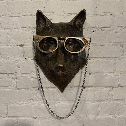 Rustic Deer Head Wall Art with Textured Antlers for Home Decor